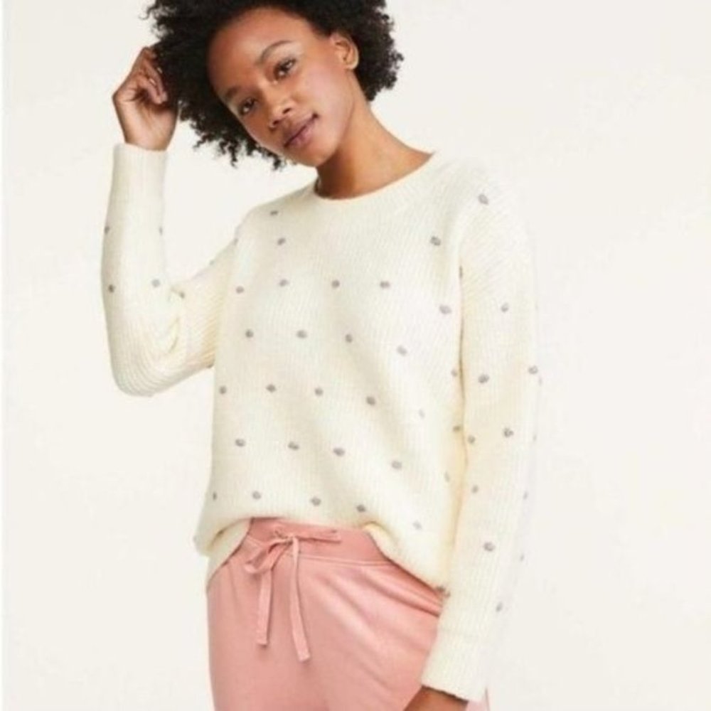 Lou & Grey New super soft purple‎ polka dot oversized crewneck sweater size XS